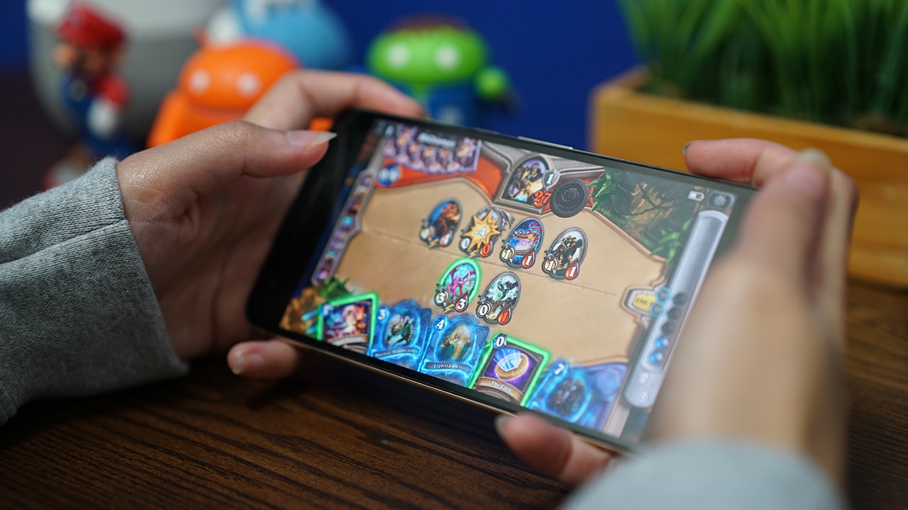 Why Play Games on Mobile? - The Vistek